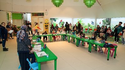 Konya Tropikal Kelebek Bahçesi’nde hafta sonu minikler için düzenlenen eğitici