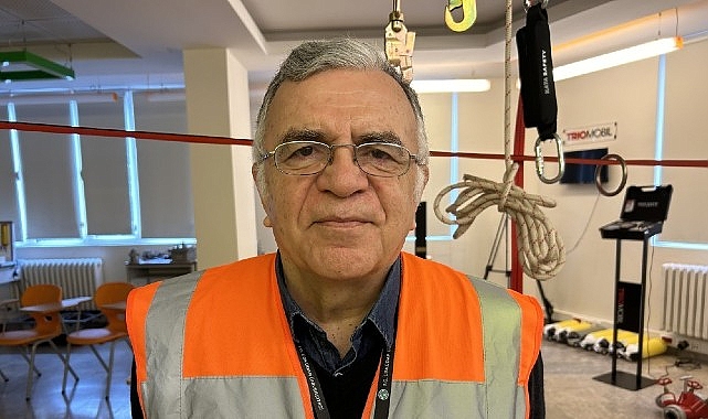 Kurban kesimini mutlaka işi bilen kasaplar yapmalı! Üsküdar Üniversitesi Sağlık Bilimleri Fakültesi İş Sağlığı ve Güvenliği Bölüm