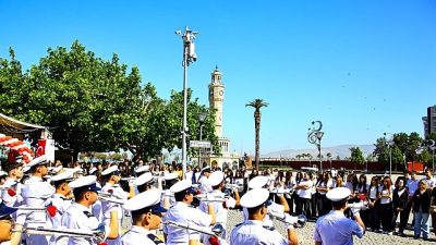 İzmir İl Millî Eğitim Müdürlüğü himayesinde “Maarifin Kalbinde Marifetli Gençlik