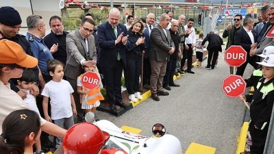 Menemen Belediyesi her ihtiyaç ve her yaş grubu için ‘özel’