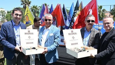Migros Spor Şenliği başladı Migros tarafından Kemer’de düzenlenen Spor Şenliği, açılış seremonisi ile başladı.