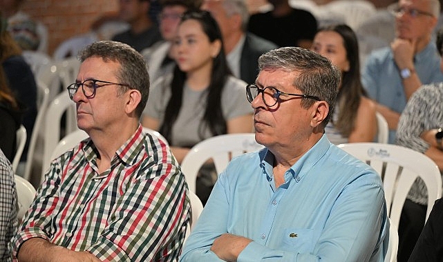 Manisa Büyükşehir Belediyesi’nin düzenlediği ‘Müze Buluşmaları’ kapsamında gerçekleştirilen ‘Toprağın Belleği’