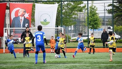 Çocukları erken yaşta sporla buluşturarak, fiziksel ve sosyal gelişimlerine katkı