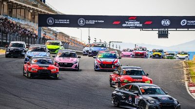 AVIS 2026 Türkiye Pist Şampiyonası'nda sezonun ilk yarışları kalabalık bir