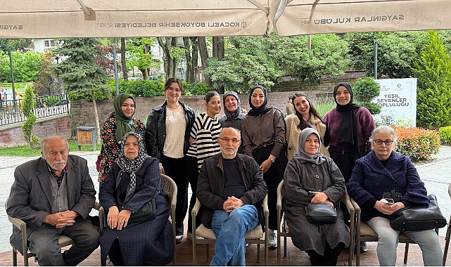 Saygınlar’da kuşaklar arası bağlar güçleniyor Kocaeli Büyükşehir Belediyesi bünyesinde hizmet veren Saygınlar Kulübü, farklı kuşakları