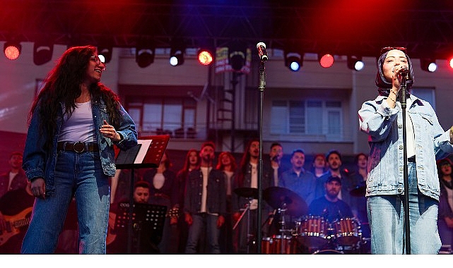 Selçuklu’da Nostalji Dolu Gece Selçuklu Belediyesi Sanat Akademisi şehrin kültür ve sanat etkinliklerine katkı