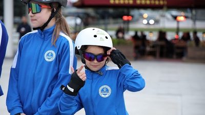 Kocaeli Büyükşehir Belediyesi’nin İzmit’e kazandırdığı Milli İrade Meydanı, yalnızca vakit