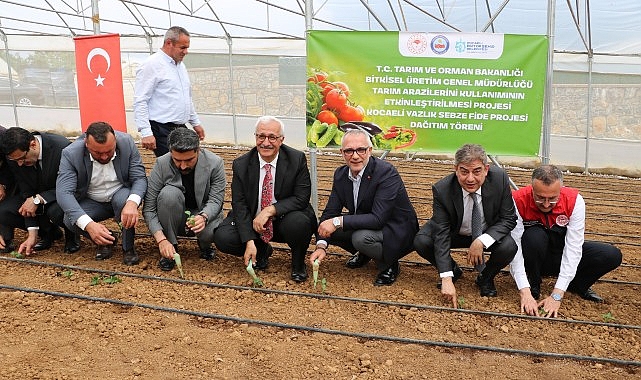 Kocaeli Büyükşehir Belediyesi, tarımsal üretimi artırmak ve çiftçinin üzerindeki maliyet
