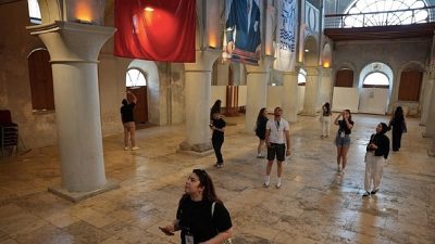 Çeşme Belediyesi ve Çeşme Vizyon Ofisinin ev sahipliğinde düzenlenen Tasarımcılar
