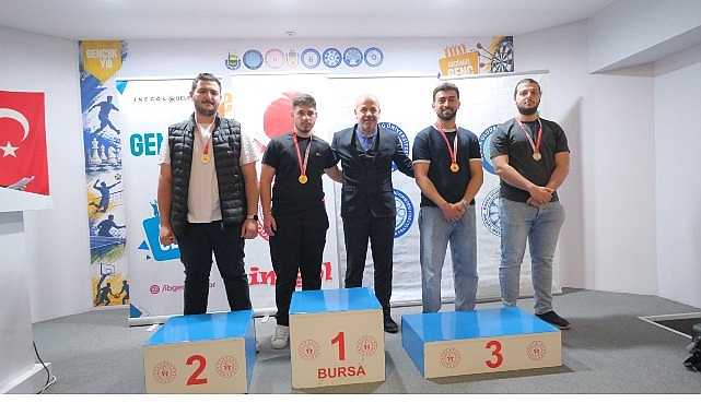 Üniversite Spor Festivali Sona Erdi İnegöl Belediyesi’nin 2026 yılını Gençlik Yılı ilan etmesinin ardından bu