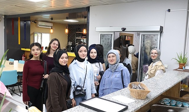 Kocaeli Büyükşehir Belediyesi’nin sosyal sorumluluk projesi olarak hayata geçirdiği Beyaz