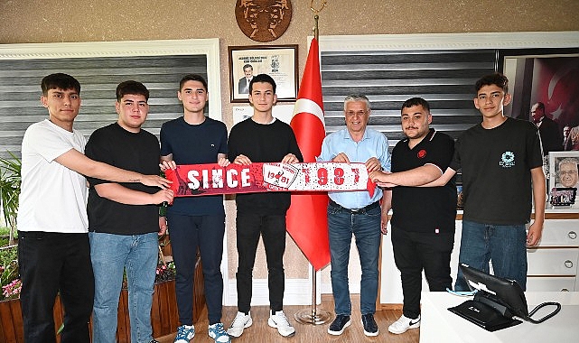 07 Gençlik Kemerliler Grubu Taraftar Lideri Mehmet Yalçın ve Antalyaspor'a