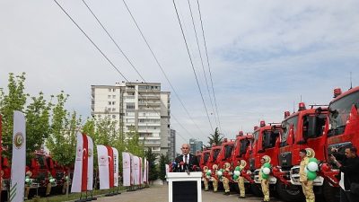 Orman yangınlarıyla mücadelede kara gücü yeni araçlarla büyüyor. Tarım ve