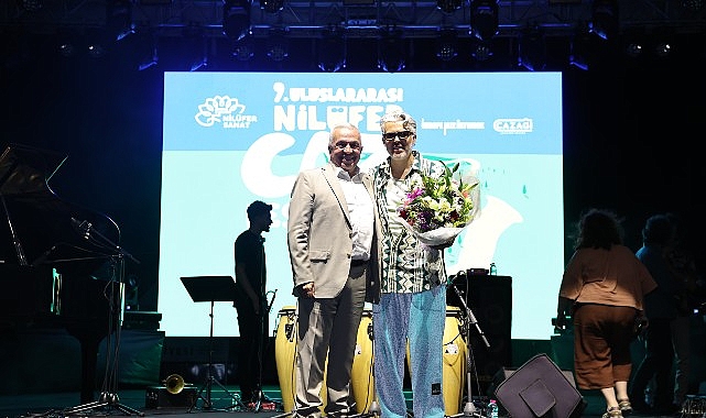 9. Uluslararası Nilüfer Caz Festivali’nin üçüncü gününde sahne alan Emir