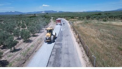 Manisa Büyükşehir Belediyesi, kent genelinde ulaşım altyapısını güçlendirmeye yönelik çalışmalarına