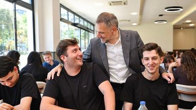 Belediye Başkan Vekili İbrahim Akın, YKS ücretleri Bayrampaşa Belediyesi tarafından