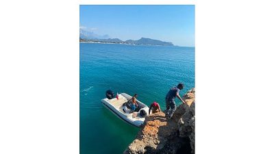 Kemer Belediyesi Temizlik İşleri Müdürlüğü ekipleri, Kemer genelinde yaptığı rutin