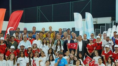 Organizasyon, hem yüksek sportif mücadeleye hem de Ayvalık'ın uluslararası spor