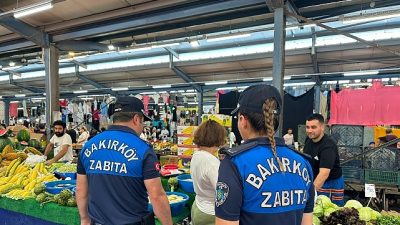 Bakırköy Belediyesi Zabıta İşleri Müdürlüğü ekipleri, ilçe genelindeki halk pazarlarında