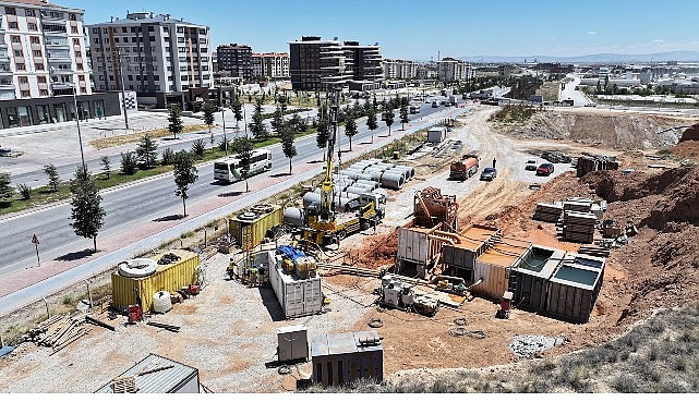 Başkan Altay, Mikro Tünel Sistemi ile Hayata Geçirilen, Taşkınları Önleyecek Ana Kolektör Hattının Tamamlandığını Açıkladı Konya Büyükşehir Belediyesi KOSKİ Genel Müdürlüğü, yaklaşık 500 milyon liralık