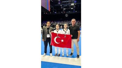 Konya Büyükşehir Belediyesporlu tekvandocular, Almanya’nın Nürnberg şehrinde düzenlenen 11. WT
