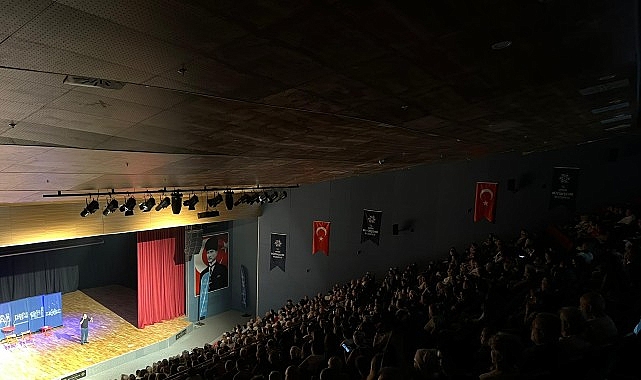 Çerçioğlu, Aydın’ın dört bir yanında vatandaşları kültür ve sanat etkinlikleri