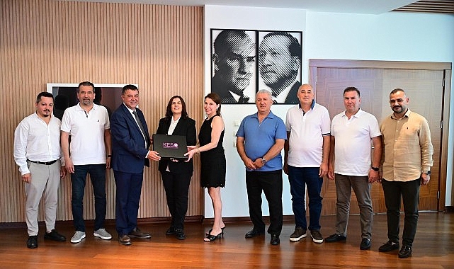 Aydın Büyükşehir Belediye Başkanı Özlem Çerçioğlu’na; Kuşadası Esnaf ve Sanatkarlar
