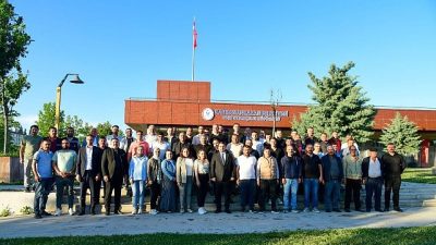 Kahramankazan Belediye Başkanı Selim Çırpanoğlu, Çevre Haftası kapsamında ilçenin çehresini