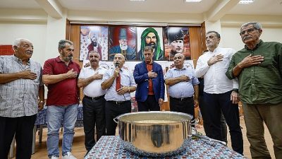 İzmir Büyükşehir Belediye Başkanı Dr. Cemil Tugay, Karşıyaka’da Zübeyde Hanım
