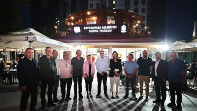Bayrampaşa Belediye Başkan Vekili İbrahim Akın, mahalle muhtarlarıyla bir araya