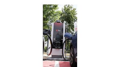 Bayraklı Belediyesi, elektrikli araç kullanıcılarına yönelik önemli bir yatırımı daha