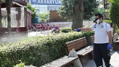 İstanbul Bayrampaşa Belediyesi, yaz aylarında artan sinek ve haşere sorununa