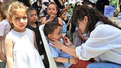 Bornova Belediyesi Çocuk Oyun ve Aktivite Merkezleri’nde eğitim gören çocukların