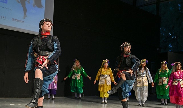 Bornova Belediyesi Hobi ve Beceri Edindirme Kursları kursiyerleri, "Dansın Renkleri