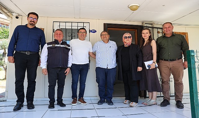Buca Belediyesi Başkan Vekili Hüseyin Benzer, göreve başlamasının ardından muhtarları
