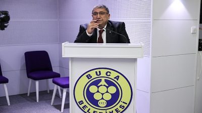 Buca Belediyesi’nde göreve başlayan zabıta memurları için düzenlenen törende konuşan
