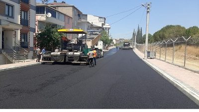 Kocaeli Büyükşehir Belediyesi, kent genelinde 56,5 kilometrelik bozuk yolda sathi