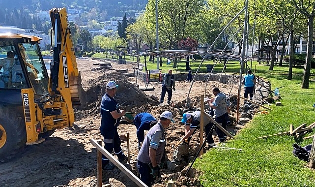 Kocaeli Büyükşehir Belediyesi, yaz sezonu öncesinde Karamürsel ve çevresindeki sahillerde