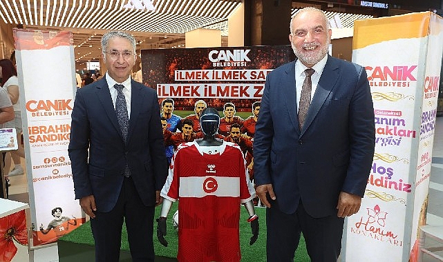 Canik Belediyesi 5. Geleneksel Hanım Konakları Sergi'nde hazırlanan "İlmek İlmek