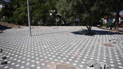 Çeşme Belediyesi, ilçe genelindeki parklar, çocuk oyun alanları ve spor