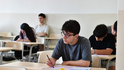 Çiğli Belediyesi’nin öğrencilere ücretsiz eğitim desteği sunduğu Çiğli Belediyesi Eğitim