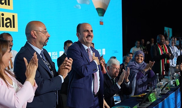 Cumhurbaşkanı Recep Tayyip Erdoğan, Dünya Belediyeler Birliği Başkanlığı görevine seçilen