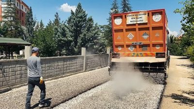Çumra Belediyesi, ilçe genelinde ulaşım altyapısını güçlendirmek ve vatandaşlara daha