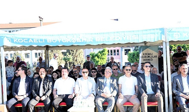 Asırlardır süregelen ata sporu cirit, Büyükşehir Belediyesi’nin destekleriyle Kocaeli’de yaşatılıyor.