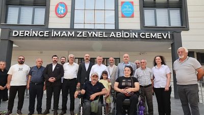 Kocaeli Büyükşehir Belediye Başkanı Tahir Büyükakın, yapımı tamamlanan Derince İmam