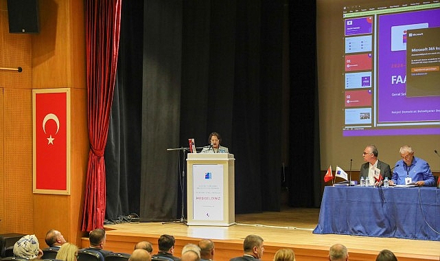Didim Belediye Başkanı Hatice Gençay, Ankara’da gerçekleştirilen Sosyal Demokrat Belediyeler