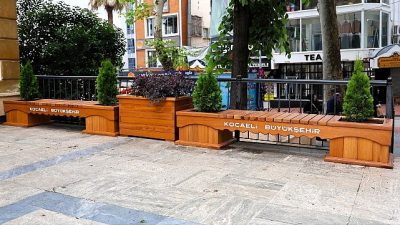Kocaeli Büyükşehir Belediyesi, kent estetiğini güçlendirmek ve vatandaşlara daha düzenli
