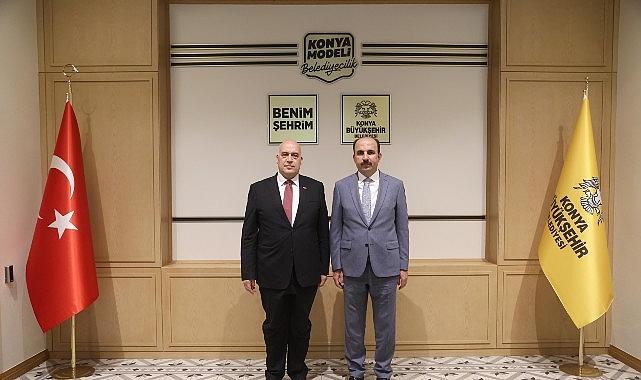 Filistin Devleti Ankara Büyükelçisi Nasri Halil Salim Ebu Ceyş, Dünya