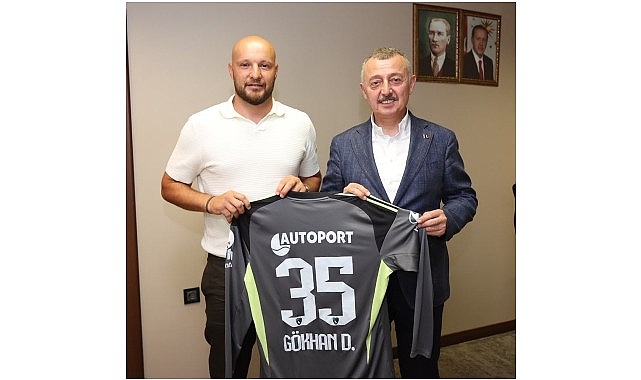 Kocaelispor’da yeni sezon öncesi ayrılık kararı alan Kaptan Gökhan Değirmenci