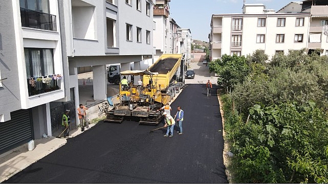Gemlik Belediyesi, kent genelinde yaşam kalitesini artırmaya yönelik çalışmalarını aralıksız